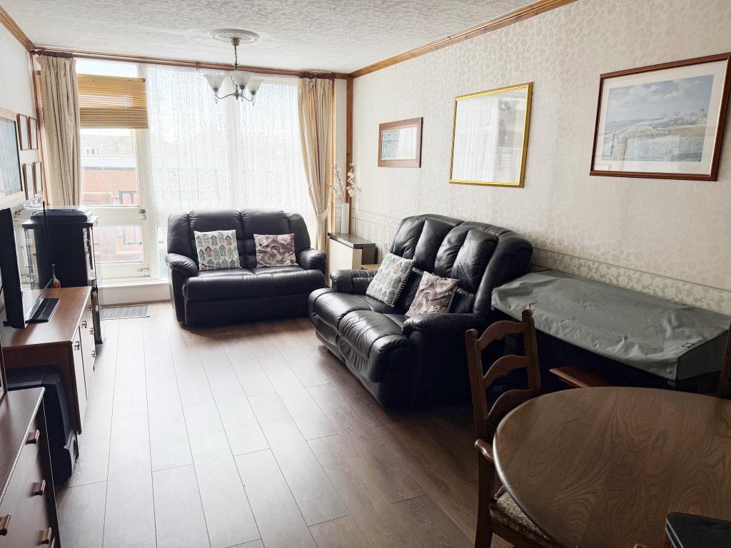 Lot 111 - Balcony Flat For Updating In Town Centre Location